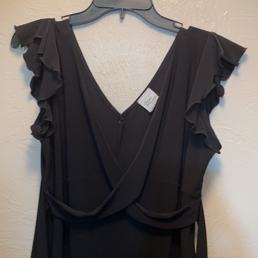 Dress - Picture 3 of 7